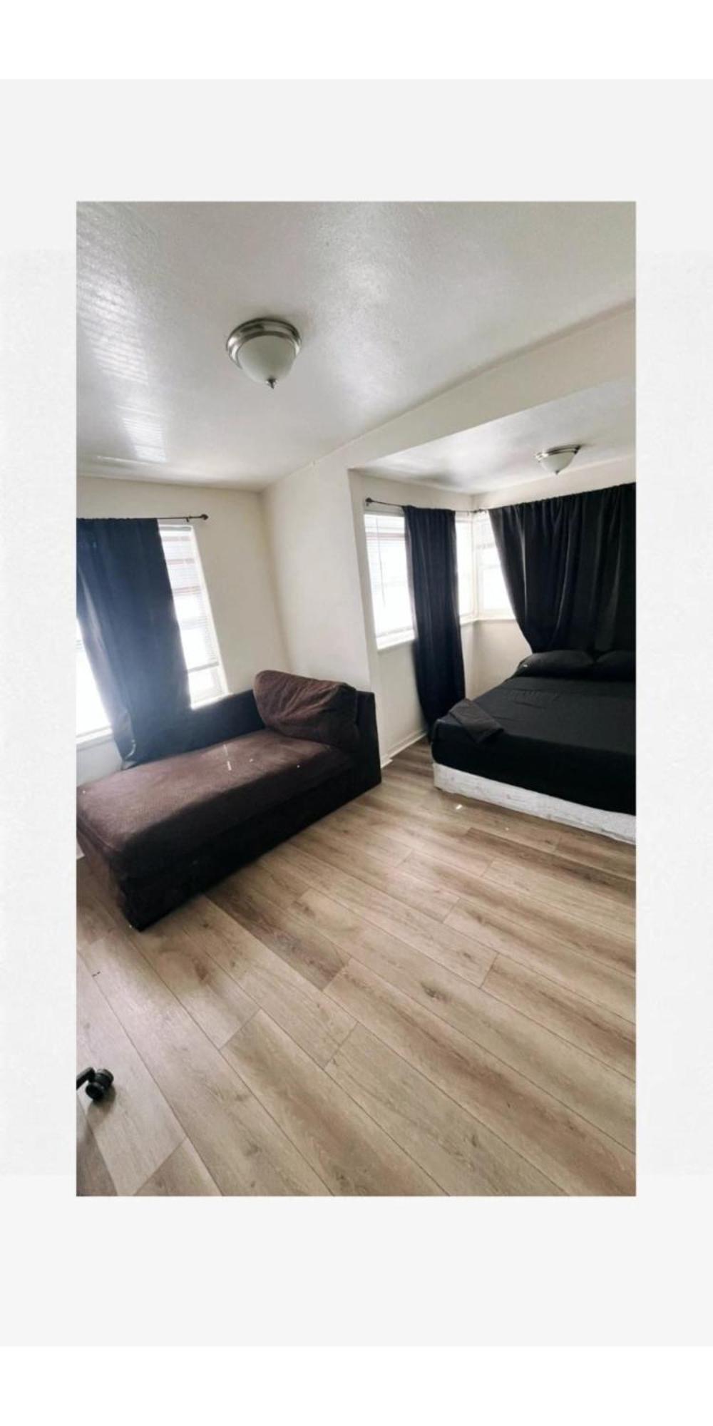 Van Nuys Downtown Paradise Los Angeles Extérieur photo